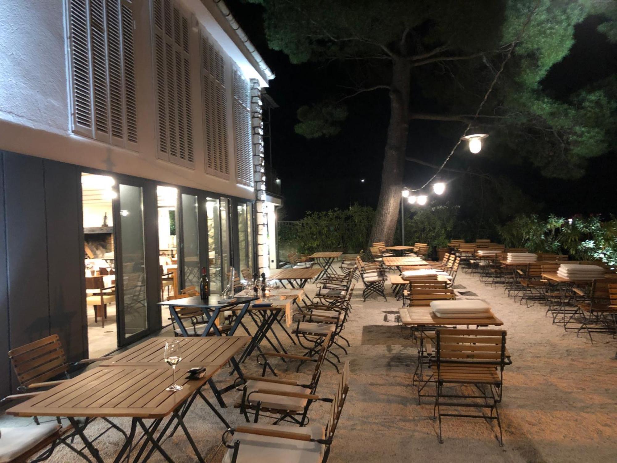 La Villa - Beach House & Rooms تْسْغيكفانِتْسا المظهر الخارجي الصورة
